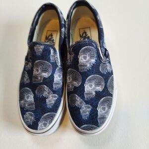 VANS Navy Blue 3D Skull Canvas Slip On Unisex Men Size 6 and Women Size 7.5